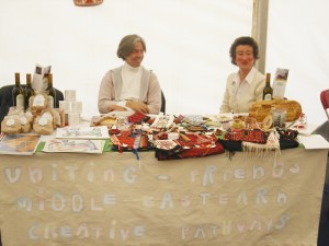 7784235682 599595e41d o (1)